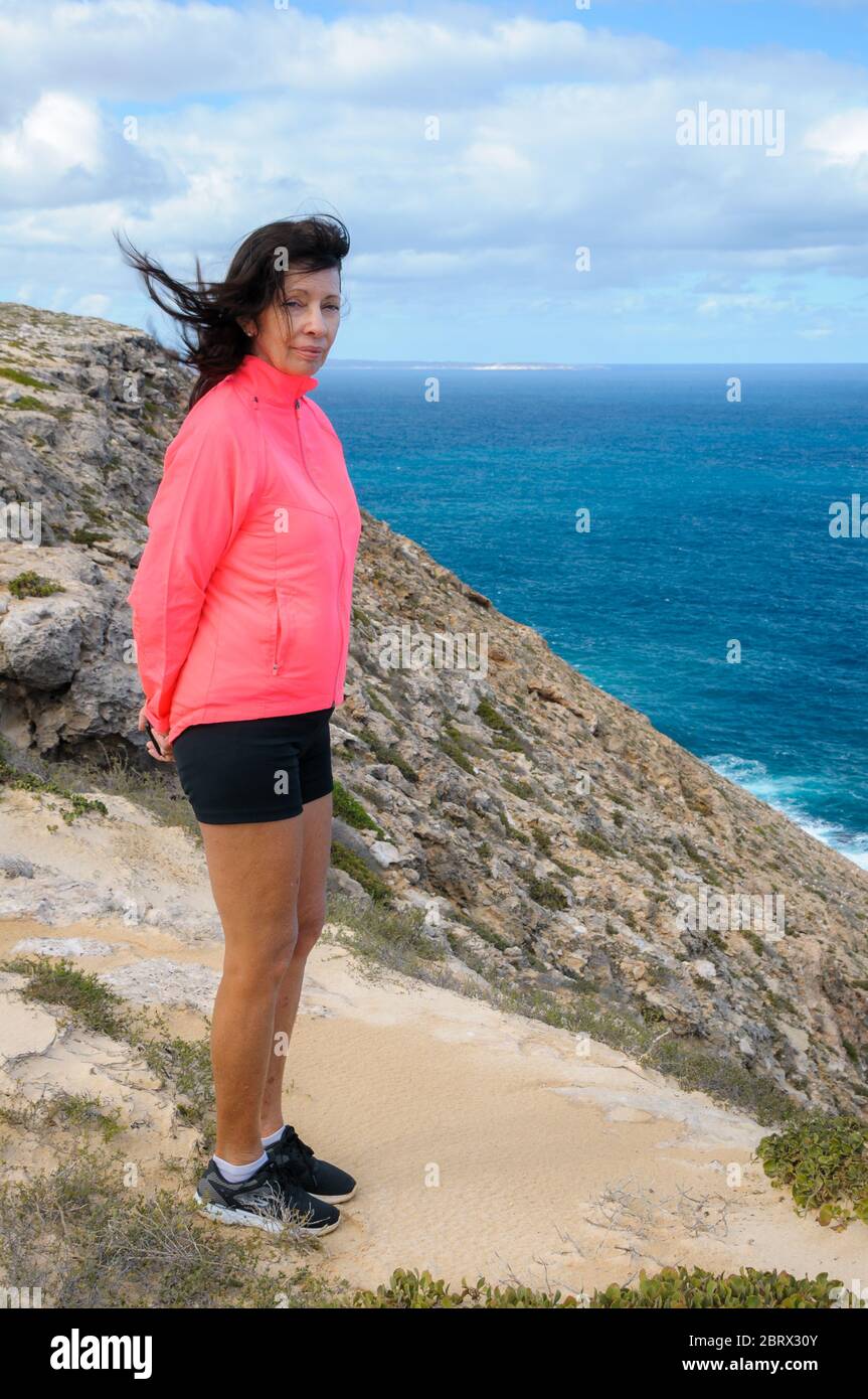 Ein touristischer Blick auf Steiling Point, den westlichsten Punkt Australiens von Dirk Hartog Island an der Gascoyne Coast ist ein muss für Reisende. Stockfoto