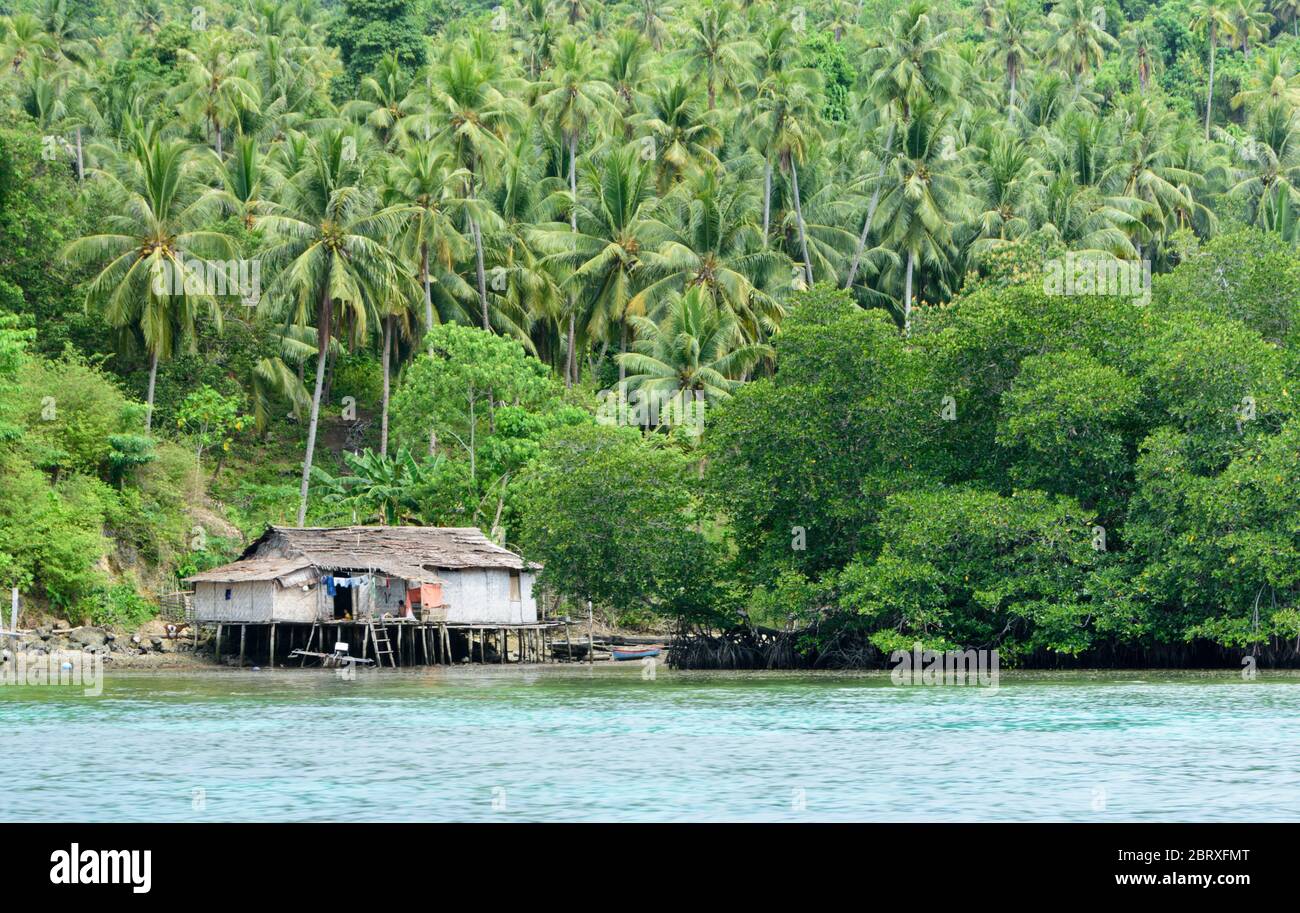 Stelzenhaus auf Malenge, Togischen Inseln, Sulawesi, Indonesien Stockfoto