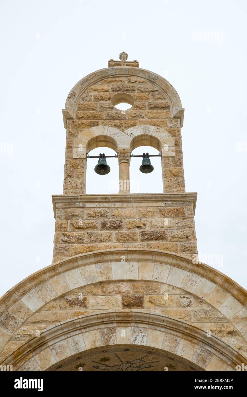 Die neu gebaute griechisch-orthodoxe Kirche von Johannes dem Täufer in der Taufstätte 'Bethanien jenseits des Jordan' (Al-Maghtas), Jordanien Stockfoto