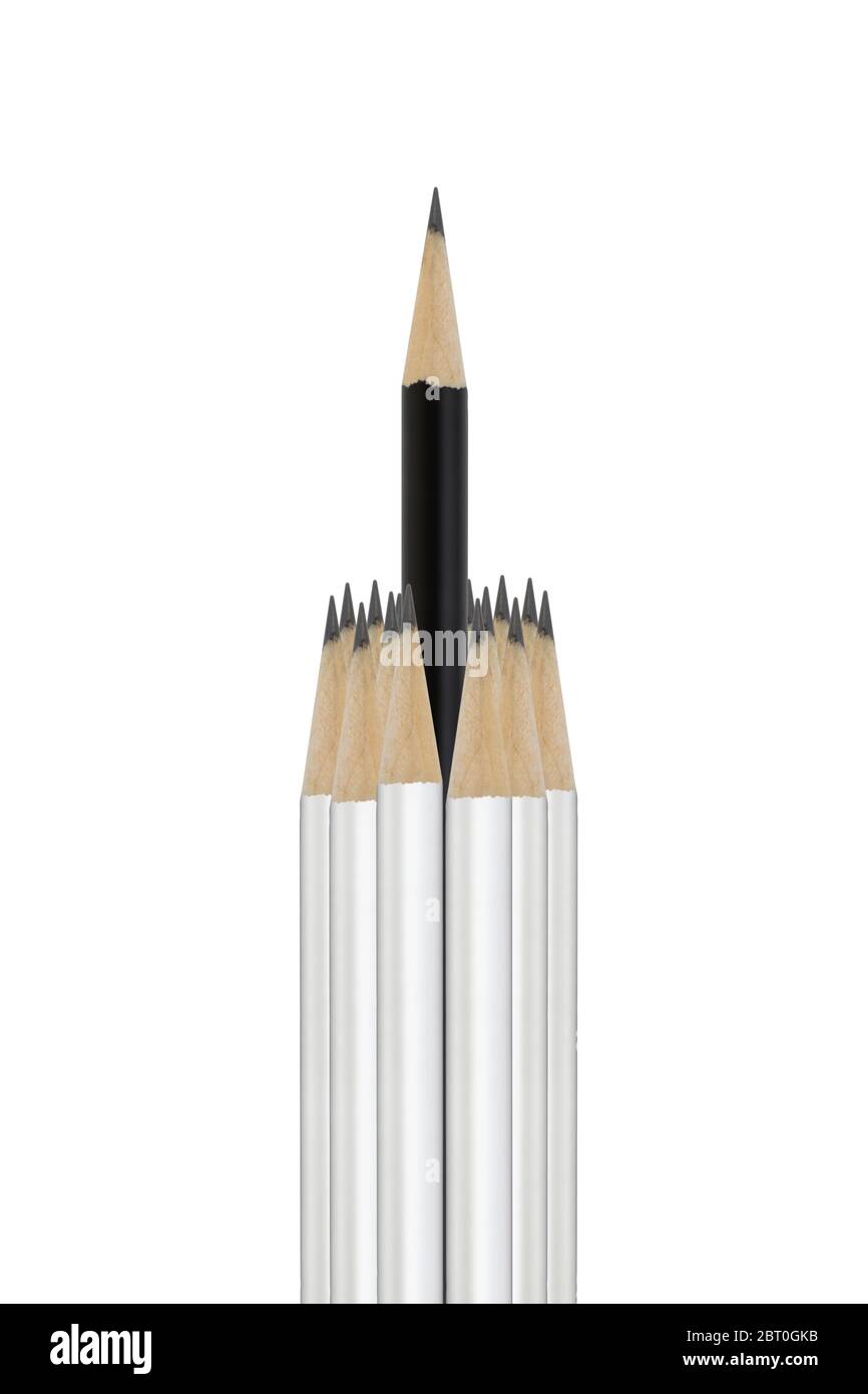Schwarzer Bleistift in weißen Bleistiften gruppiert bedeutet Unterschied schlagen die Chancen Erfolg steigt über Stockfoto