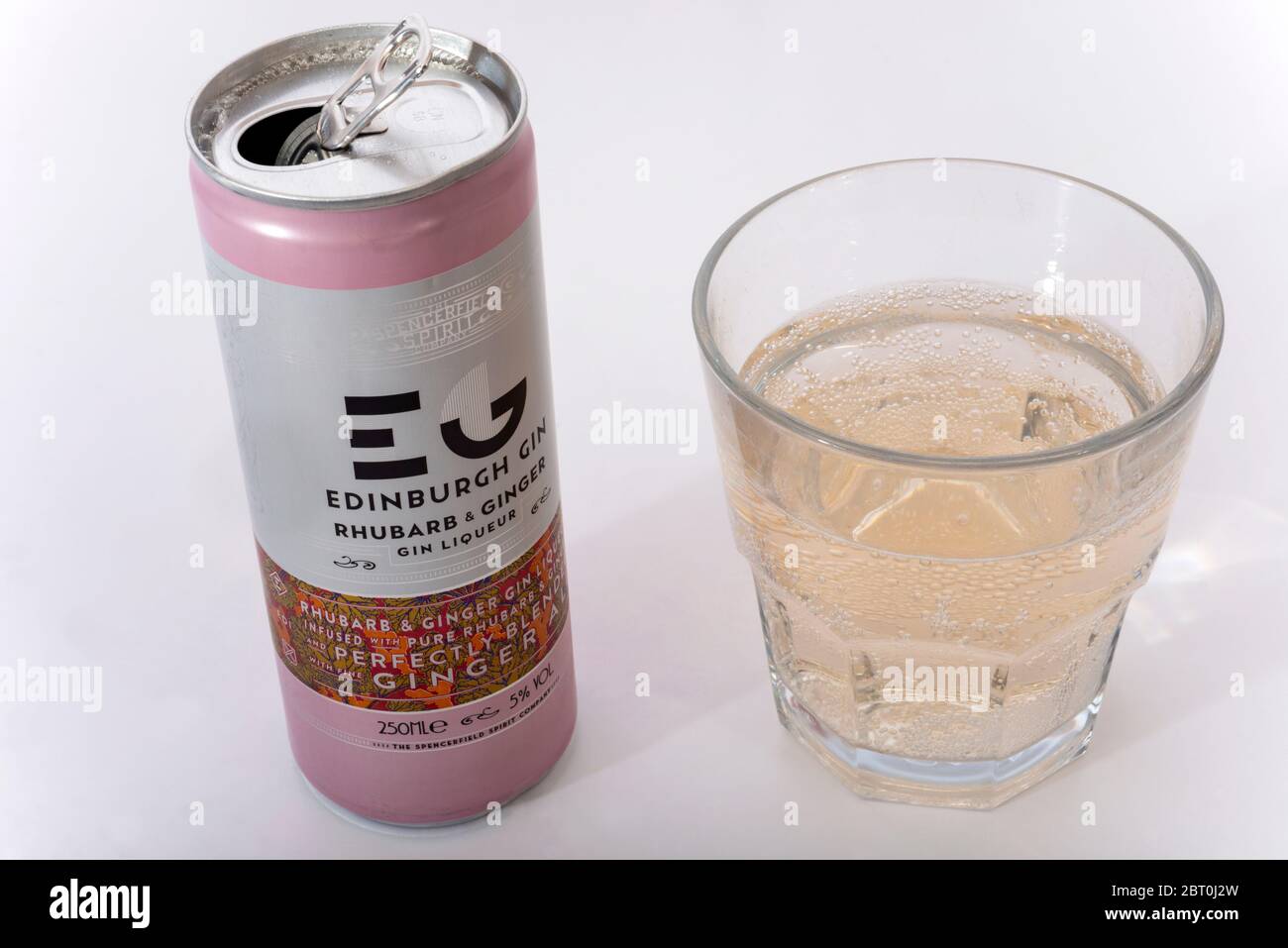 Edinburgh Rhabarber und Ingwer Gin Likör Stockfoto