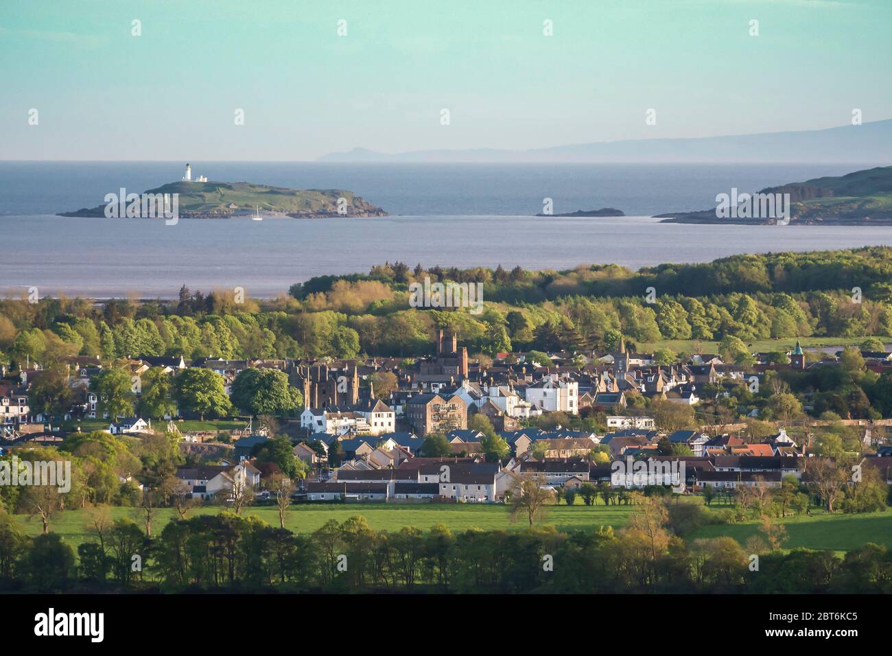 Fernsicht auf Kirkcudbright Stadt und Ross Isle Stockfoto