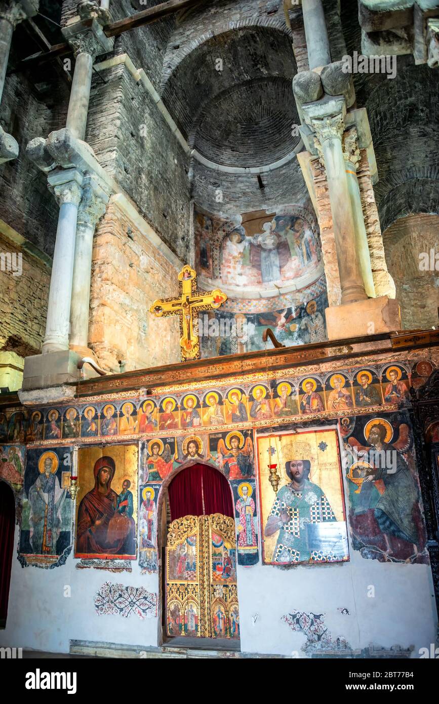 nside Ansicht der byzantinischen Kirche Panagia Parigoritissa (13. Jahrhundert n. Chr.) in Arta, Griechenland Stockfoto