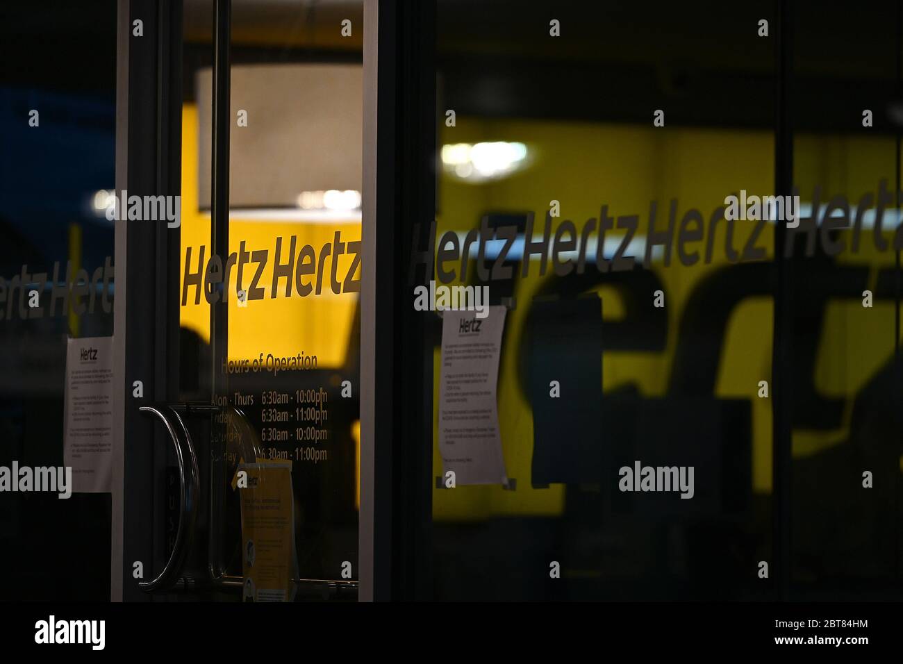 New York City, USA. Mai 2020. Hertz Global Holdings Inc., eine der größten Autovermietungen in Amerika, hat am Freitag, den 22. Mai wegen der hohen Verschuldung und des wirtschaftlichen Abschwungs infolge der COVID-19-Pandemie in New York, NY, den 23. Mai 2020, Insolvenzschutz beantragt. (Anthony Behar/Sipa USA) Credit: SIPA USA/Alamy Live News Stockfoto