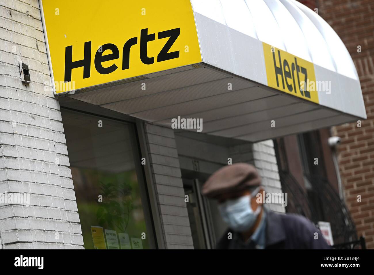 New York City, USA. Mai 2020. Hertz Global Holdings Inc., eine der größten Autovermietungen in Amerika, hat am Freitag, den 22. Mai wegen der hohen Verschuldung und des wirtschaftlichen Abschwungs infolge der COVID-19-Pandemie in New York, NY, den 23. Mai 2020, Insolvenzschutz beantragt. (Anthony Behar/Sipa USA) Credit: SIPA USA/Alamy Live News Stockfoto