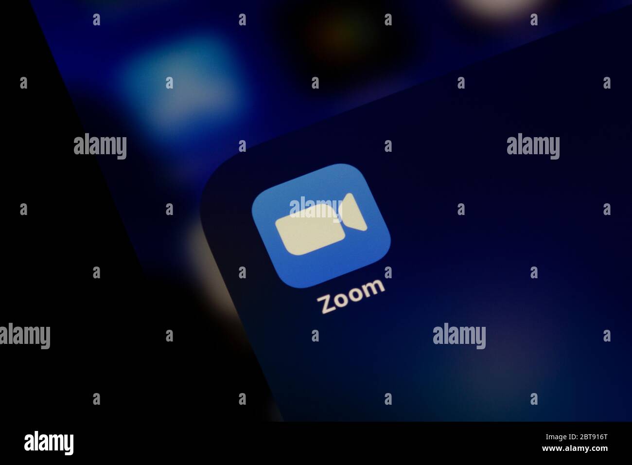 Ostersund, Schweden - 24. Mai 2020: Zoom App Icon. Zoom Video Communications ist ein amerikanisches Unternehmen für Fernkonferenzdienste Stockfoto