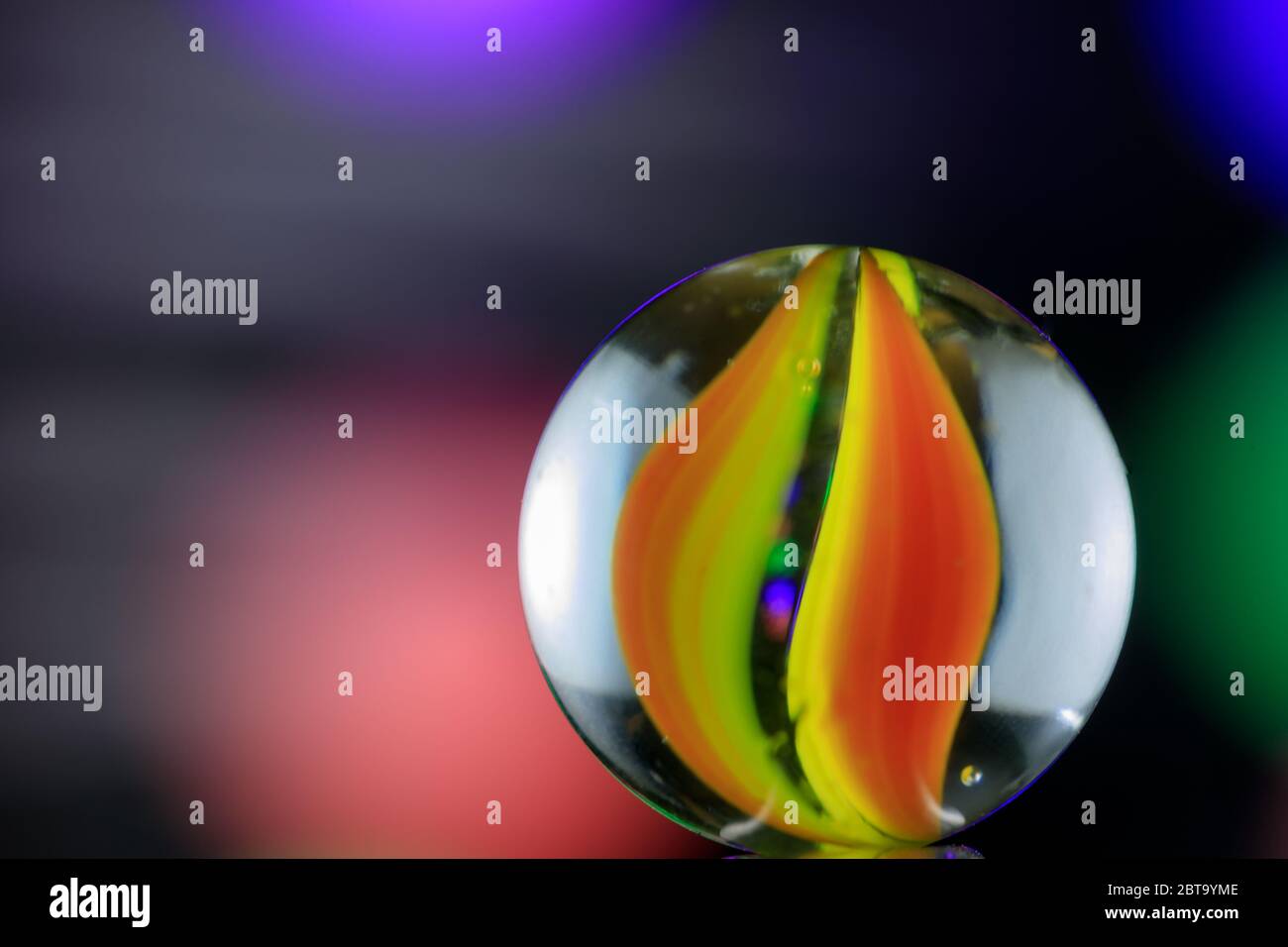 Glas Marmorkugel für Outdoor-Spiel Stockfoto