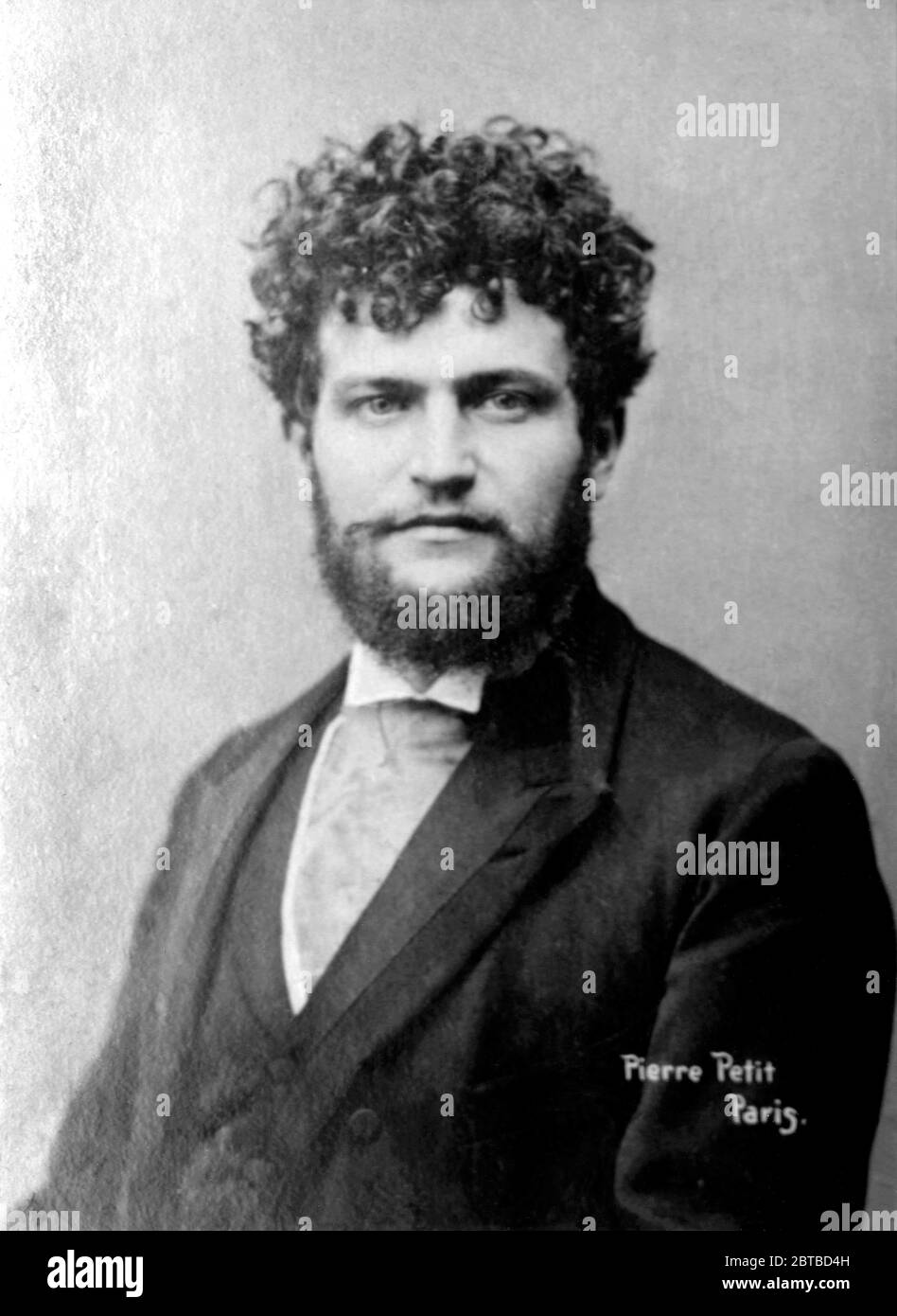 1885 Ca , FRANKREICH : der französische Schriftsteller und Dichter JEAN RAMEAU ( Laurent Labaigt , 1858 - 1942 ). Foto von Pierre Petit, Paris . - SCRITTORE - LETTERATURA - LITERATUR - letterato - ritratto - Portrait - POETA - DICHTER - POESIE - POESIA - Bart - barba - Krawatte - cravatta --- Archivio GBB Stockfoto