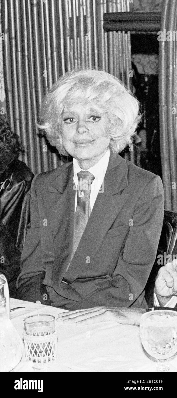 Carol Channing bei der Eröffnung einer Energy expo in San Francisco. 1980er Stockfoto