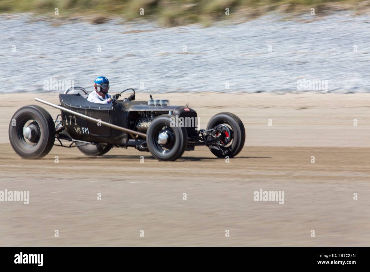 Alte amerikanische Autos Hot Rods auf Pendine Sands, Carmarthenshire, Wales UK Stockfoto
