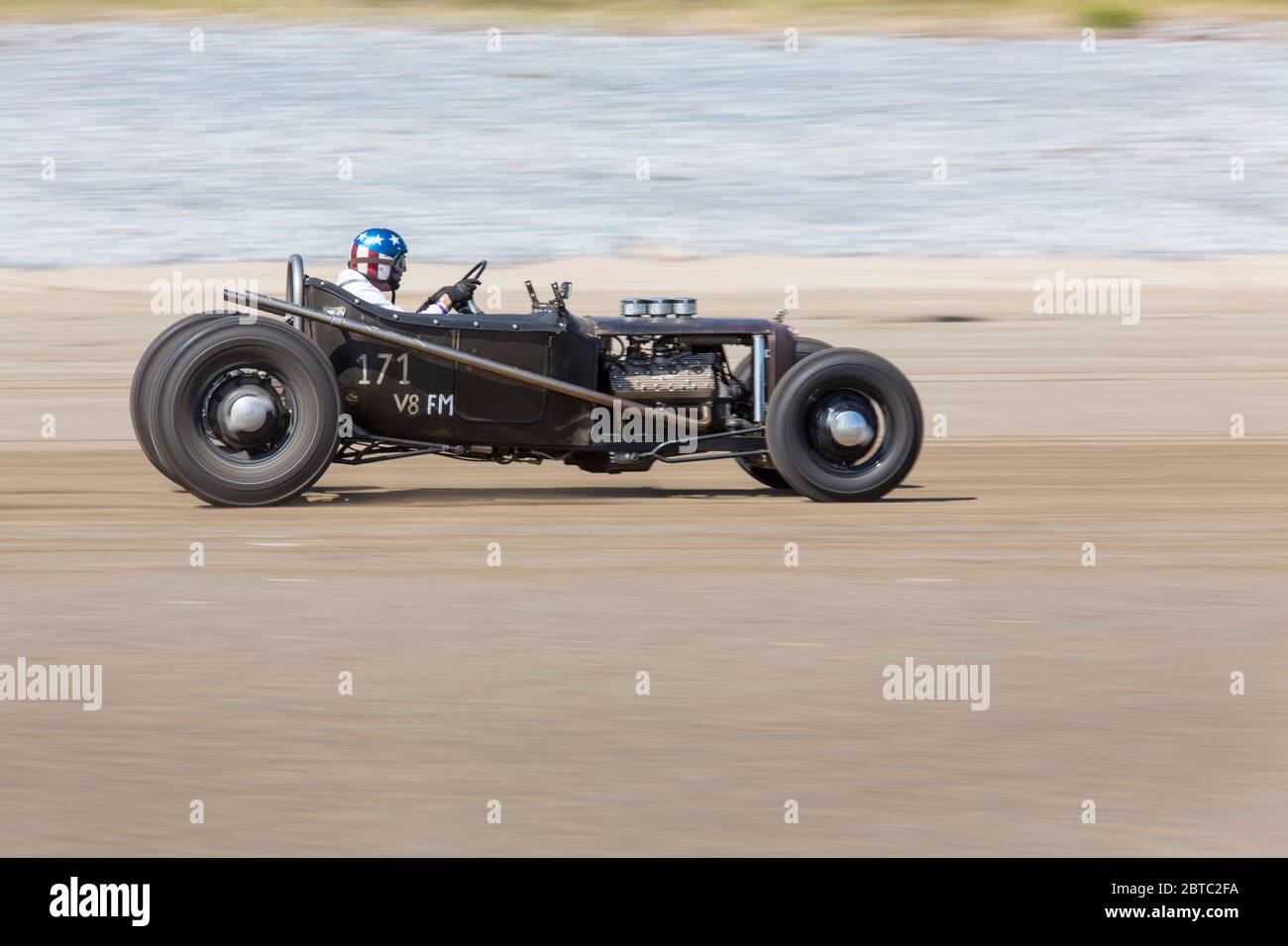 Alte amerikanische Autos Hot Rods auf Pendine Sands, Carmarthenshire, Wales UK Stockfoto