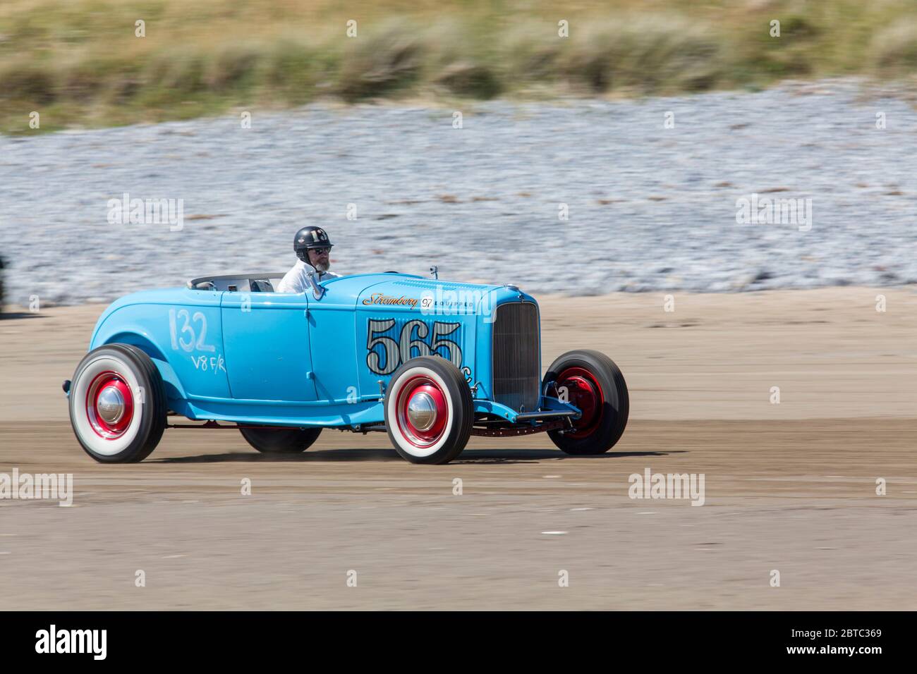 Alte amerikanische Autos Hot Rods auf Pendine Sands, Carmarthenshire, Wales UK Stockfoto