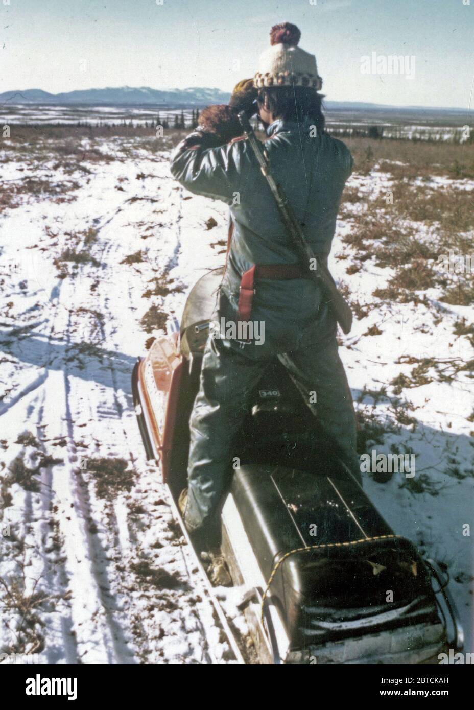 10/7/1972 - Caribou Hunter, Ambler Alaska Bereich Stockfoto