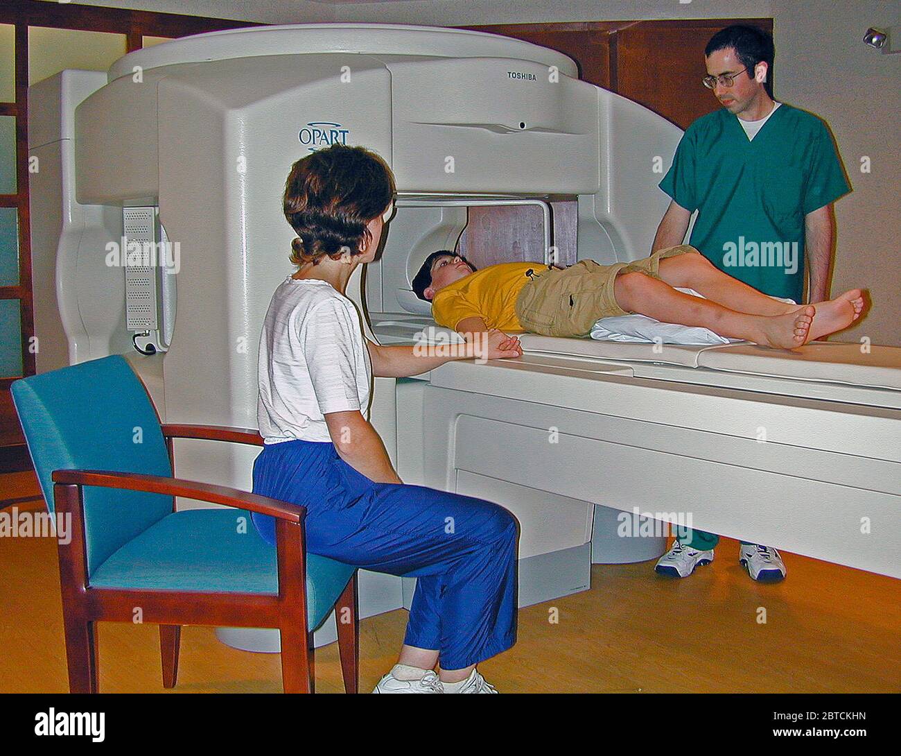 2001 - Die high-tech-Kunst der digitalen Signalverarbeitung (DSP) war Pionier des NASA Jet Propulsion Laboratory (JPL) in der Mitte der 1960er Jahre für den Einsatz in der Apollo Mondlandung Programm. Stockfoto