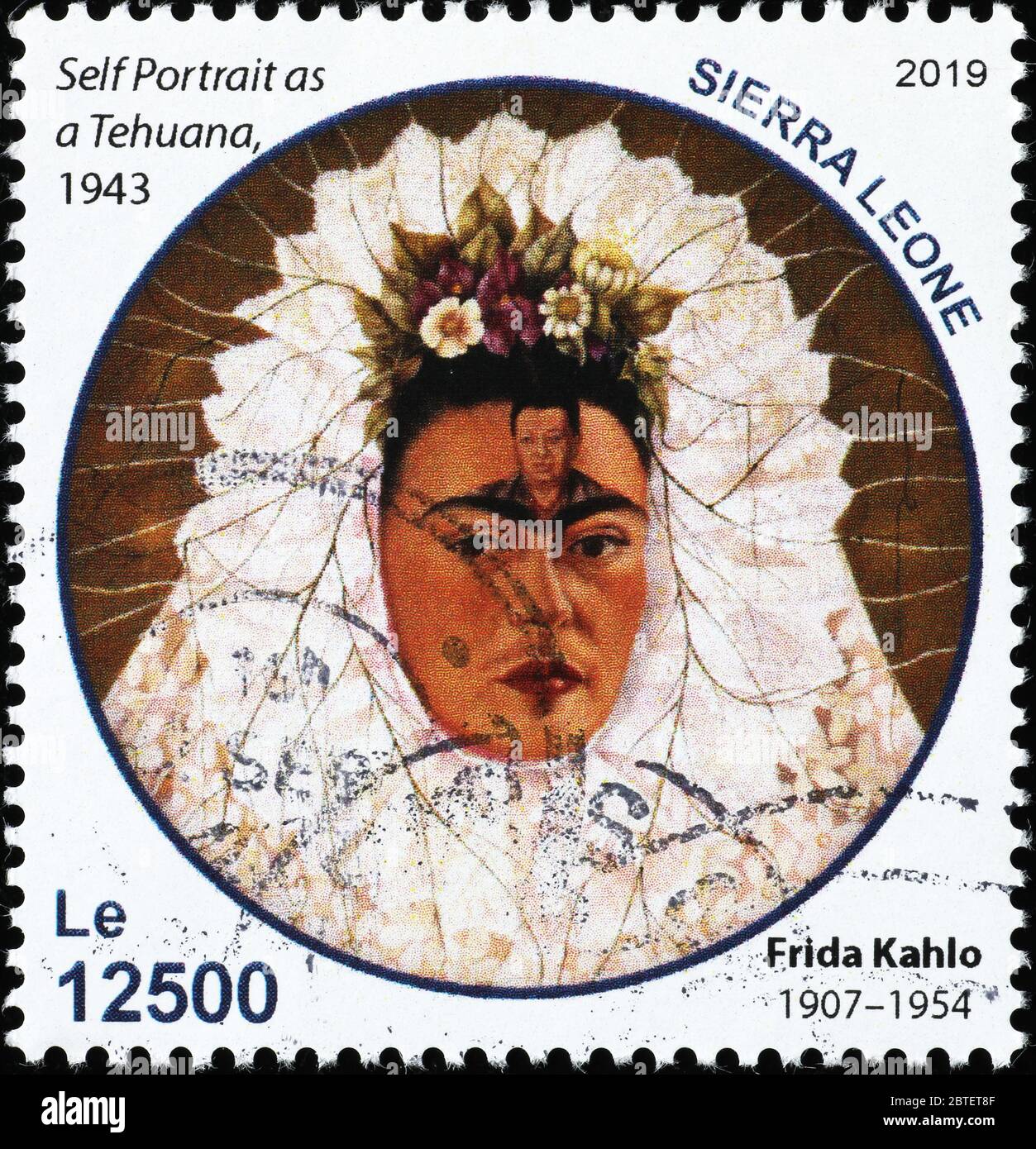 Selbstportrait von Frida Kahlo auf afrikanischer Briefmarke Stockfoto