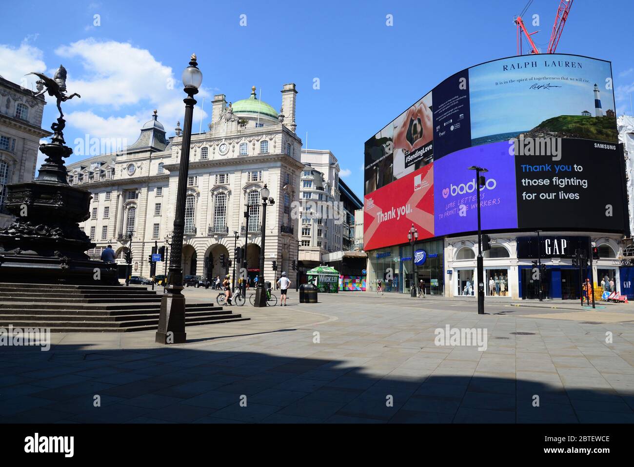 Ein verlassene Piccadilly Circus, während der 2020 Coronavirus Pandemic London Lockdown Stockfoto Ein verlassene Piccadilly Circus, während der 2020 Coronavirus Pandemic London Lockdown Stockfoto