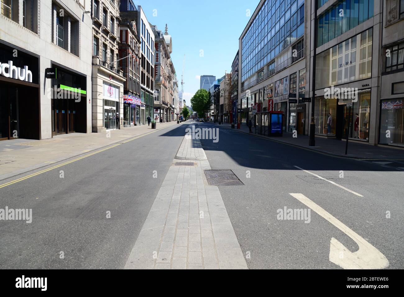 Eine leere Oxford Street während der 2020 Coronavirus Pandemic London Lockdown Stockfoto