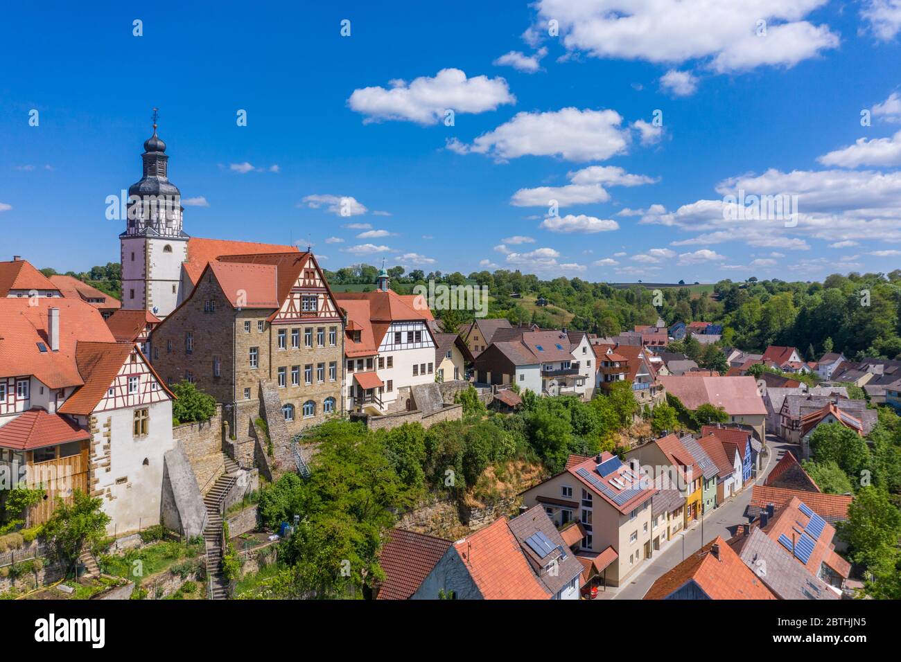 Luftdrohnenansicht, Stadtansicht, Gochsheim, Baden-Württemberg, Deutschland, Europa Stockfoto