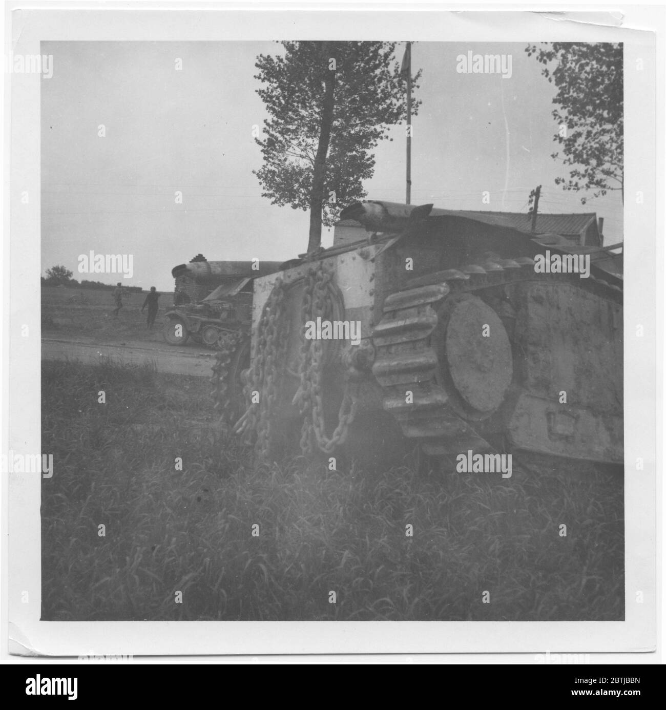 Fotografien, die militärische Aktivitäten in Frankreich, Mai - Juni 1940. Inklusive Fotografien von Rommel, Guderian, Dreiz, Bottcher, General Garaboldi, Lucie Rommel, Aufnahmen von Rommel mit Hitler. Fotos von ankommenden und in Aktion kommenden Geräten und Truppen aus der persönlichen Sammlung von Rommel. Stockfoto