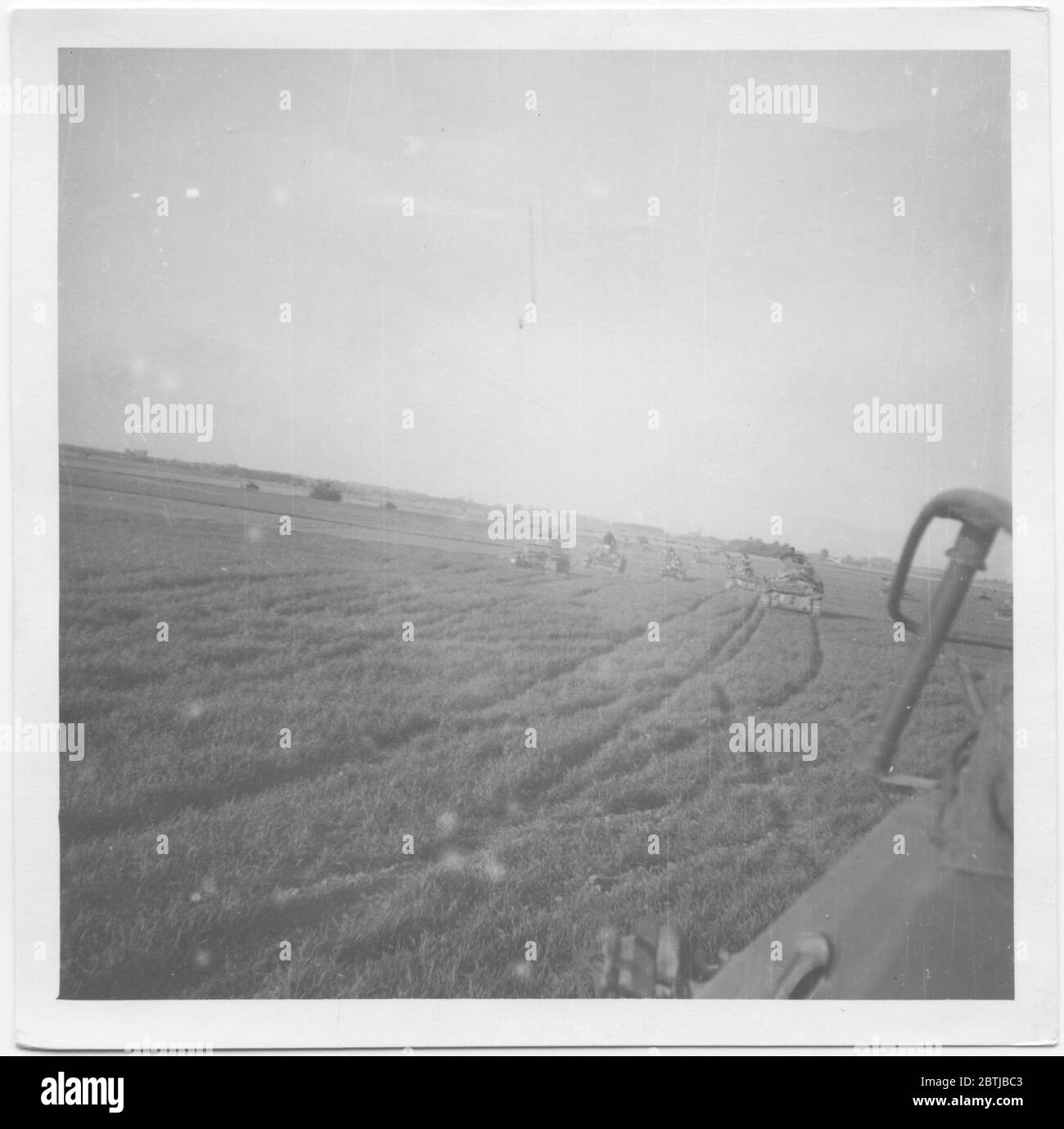 Fotografien, die militärische Aktivitäten in Frankreich, Mai - Juni 1940. Inklusive Fotografien von Rommel, Guderian, Dreiz, Bottcher, General Garaboldi, Lucie Rommel, Aufnahmen von Rommel mit Hitler. Fotos von ankommenden und in Aktion kommenden Geräten und Truppen aus der persönlichen Sammlung von Rommel. Stockfoto