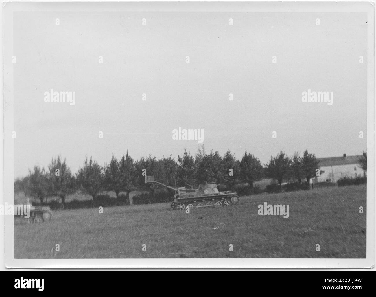 Fotografien, die militärische Aktivitäten in Frankreich, Mai - Juni 1940. Inklusive Fotografien von Rommel, Guderian, Dreiz, Bottcher, General Garaboldi, Lucie Rommel, Aufnahmen von Rommel mit Hitler. Fotos von ankommenden und in Aktion kommenden Geräten und Truppen aus der persönlichen Sammlung von Rommel. Stockfoto