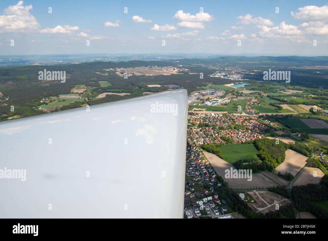 Blick aus dem Cockpit eines Segelflugzeugs Stockfoto
