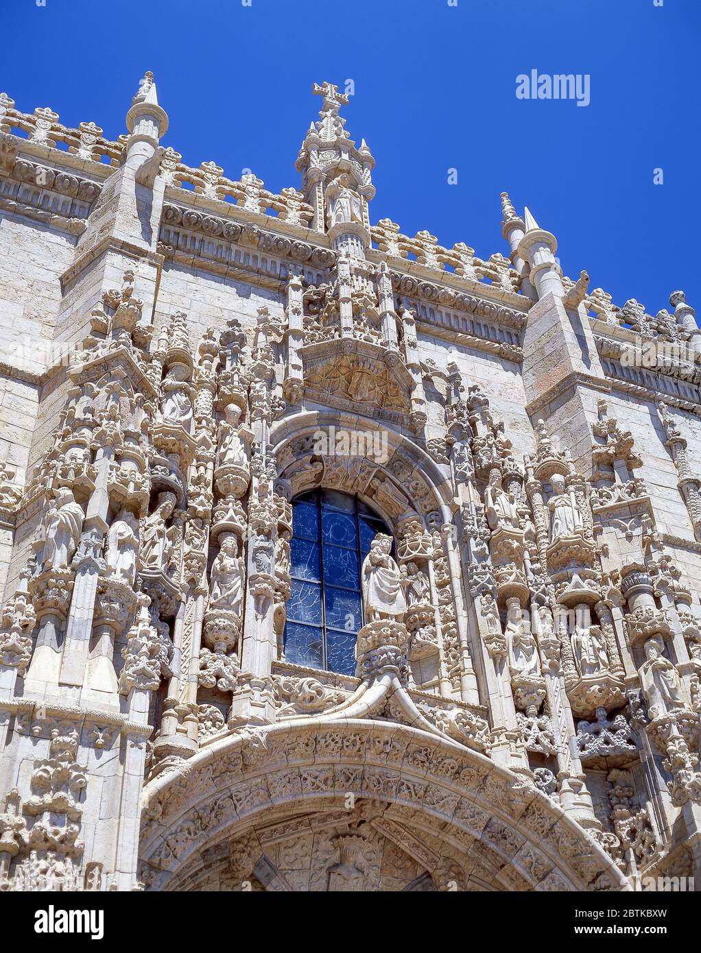 Eingang zum Manueline-Portal, Kloster Jerónimos (Mosteiro dos Jeronimos), Bezirk Belem, Lissabon, Portugal Stockfoto