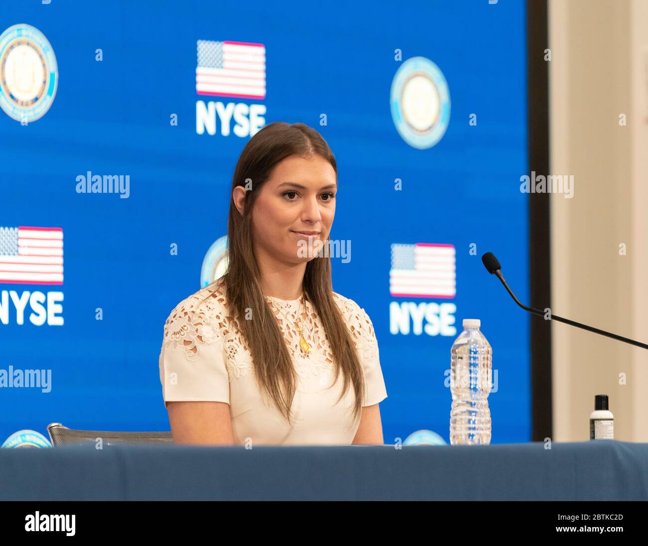 New York, NY - 26. Mai 2020: Mariah Kennedy-Cuomo nimmt an der Ankündigung und Briefing von Gouverneur Andrew Cuomo über die COVID-19-Reaktion an der New Yorker Börse Teil Stockfoto