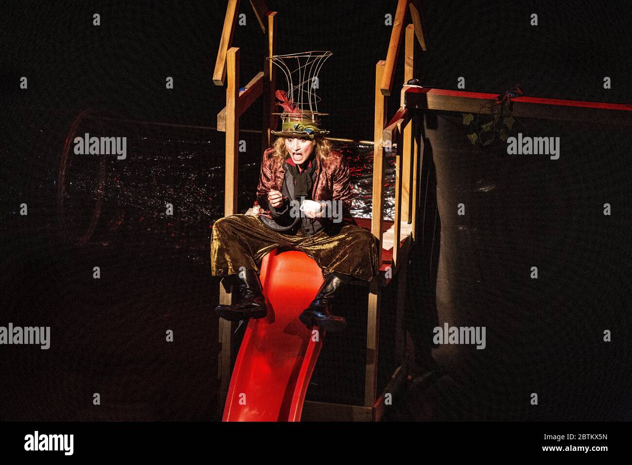 Alice im Wunderland im Theater Stockfoto