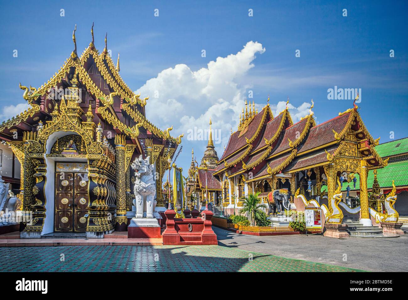 Thailand, Chiang Mai City, Wat Saen Muang Stockfoto