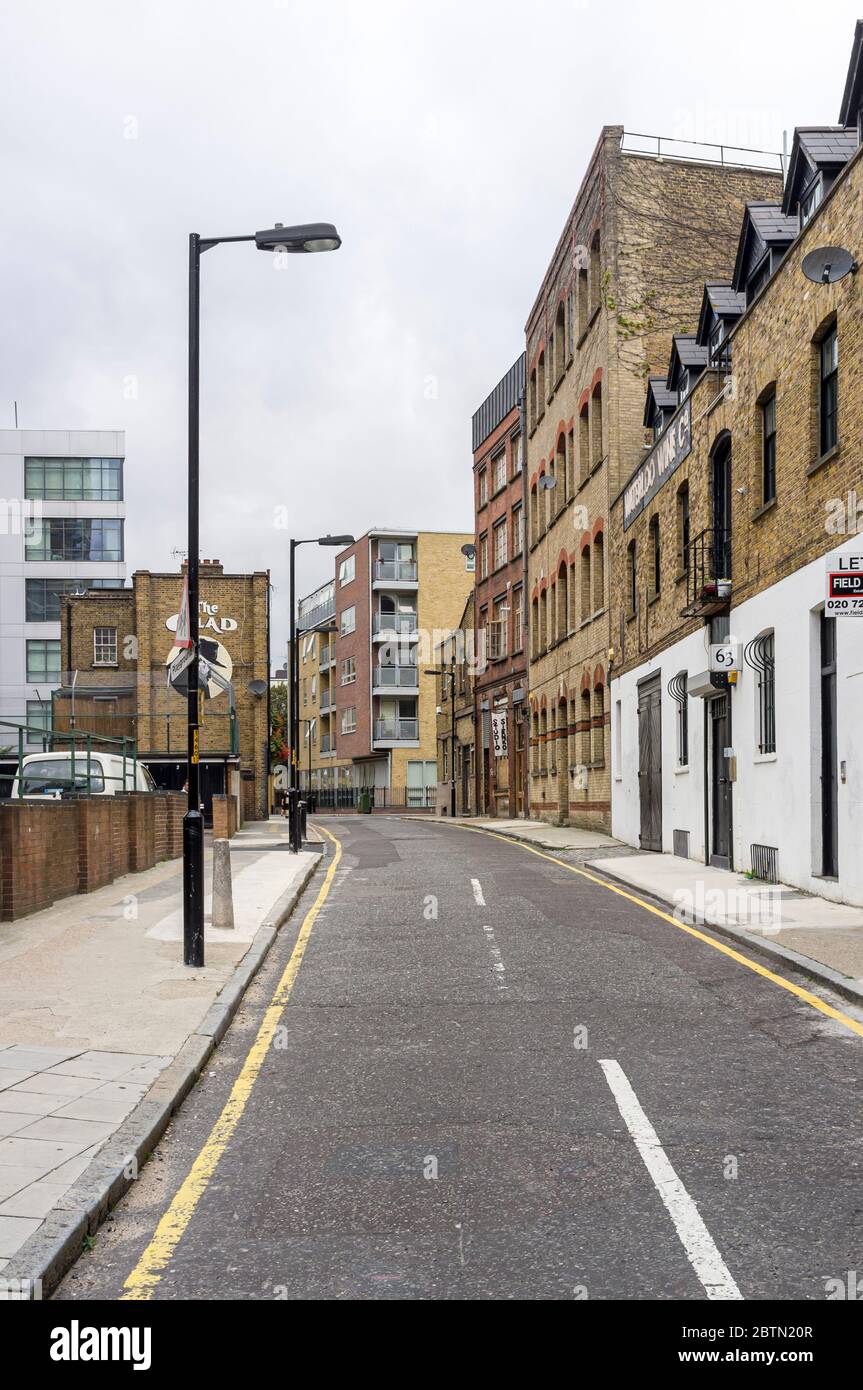 Blick nach Westen entlang Lant Street in Borough, London SE1, England Stockfoto