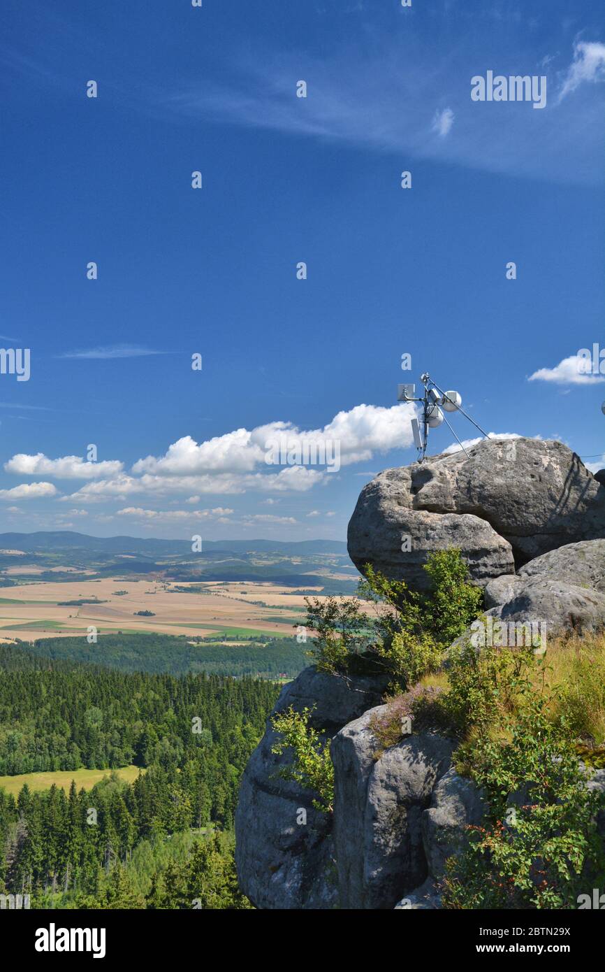 Landschaft aus Szczeliniec Wielki in Sudetengebirge in Polen Stockfoto