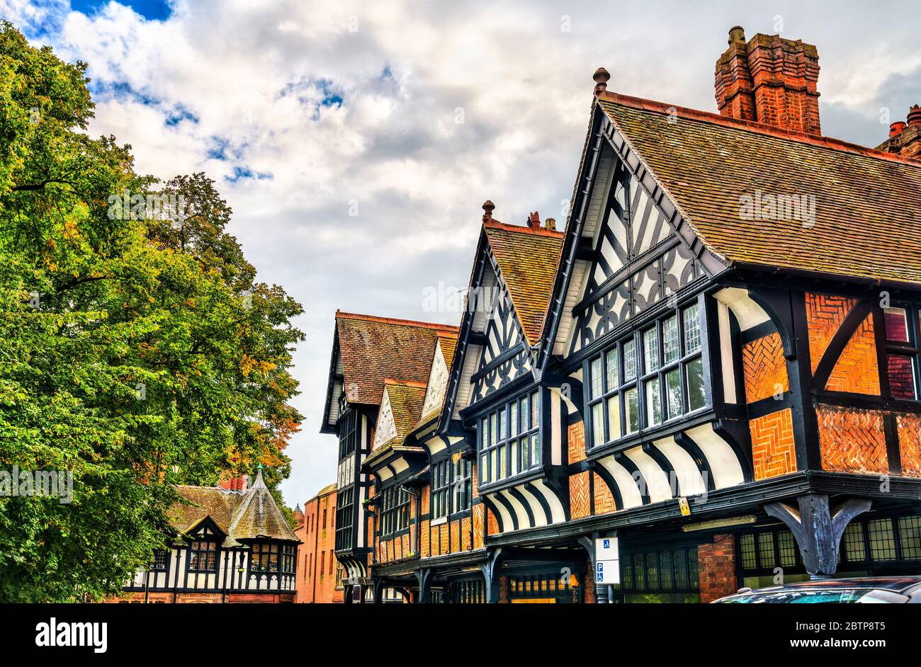 Traditionelle Häuser im englischen Tudor-Stil in Chester, England Stockfoto