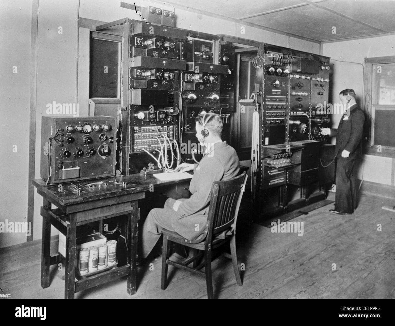 Transatlantische Telefonie . Innenansicht der Empfangsstation in Houlton, Maine 1927 Stockfoto