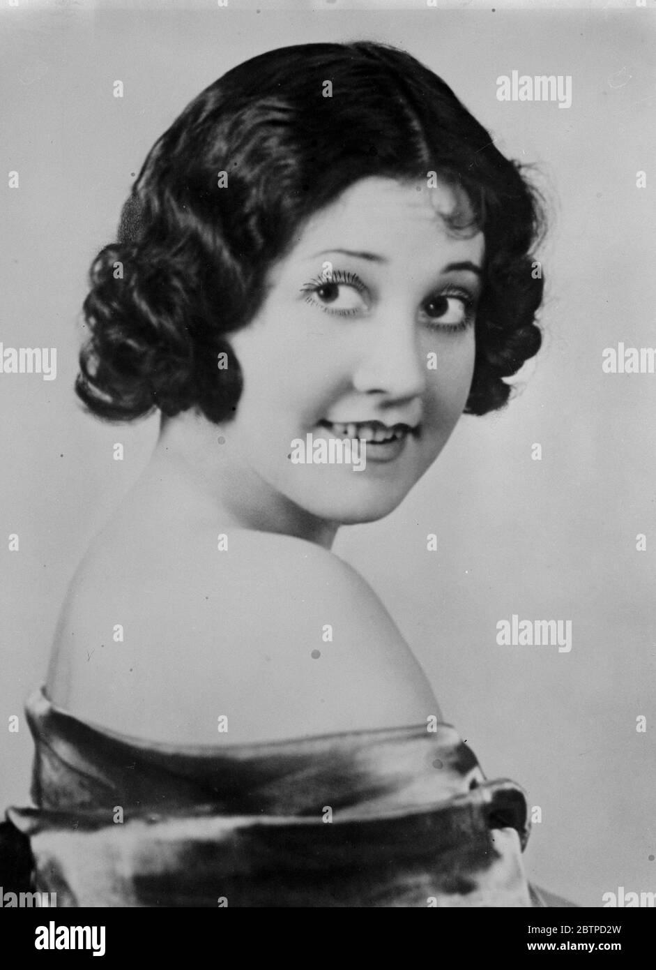Glasgow Mädchen 's Erfolg . Bebe Brune, die Glasgow-Filmschauspielerin, die an der Eröffnungsfeier des neuen Queen 's Cinema, in Bayswater, eröffnet durch den Bürgermeister von Paddington am Montag nahm. Oktober 1932 Stockfoto