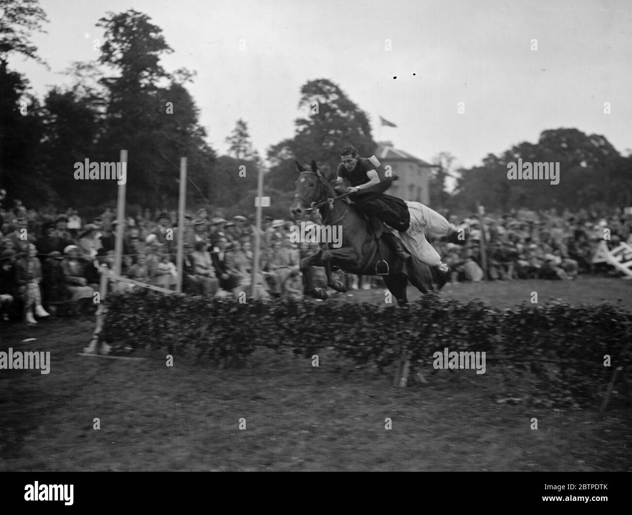 Springreiten 1937 Stockfoto