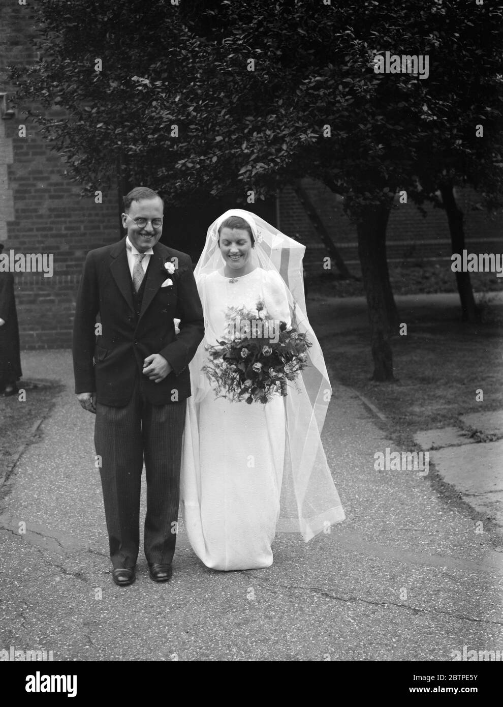 Poulter und Colvin Hochzeit . Bis 28. August 1937 Stockfoto