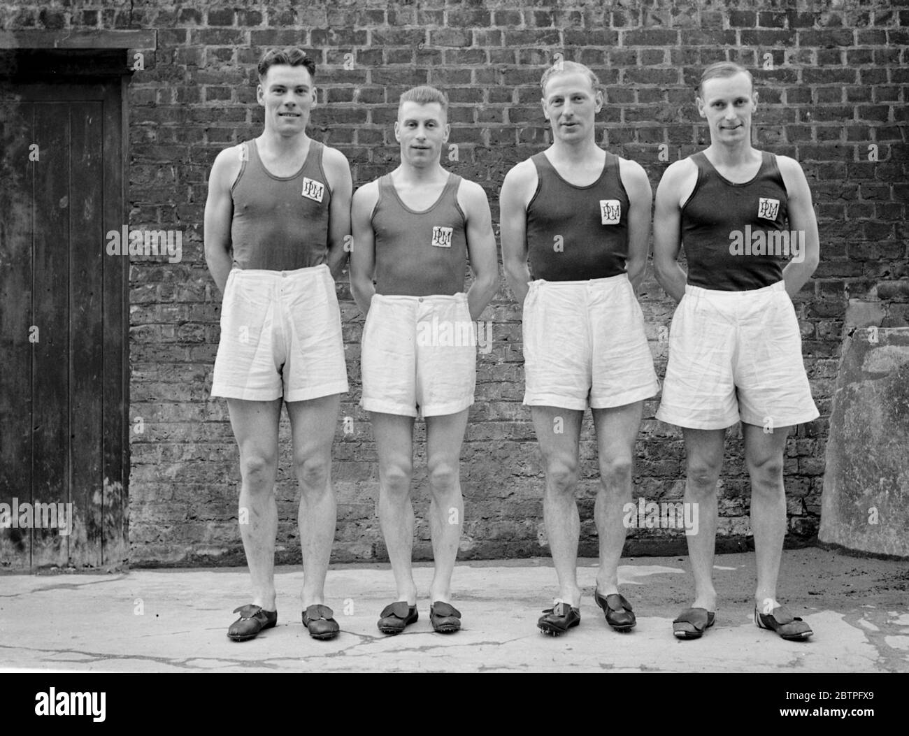 London Papierfabrik Athleten . L G Parkes, R G R Chandler, A E Leggett, R S Mantelow. 1937 Stockfoto