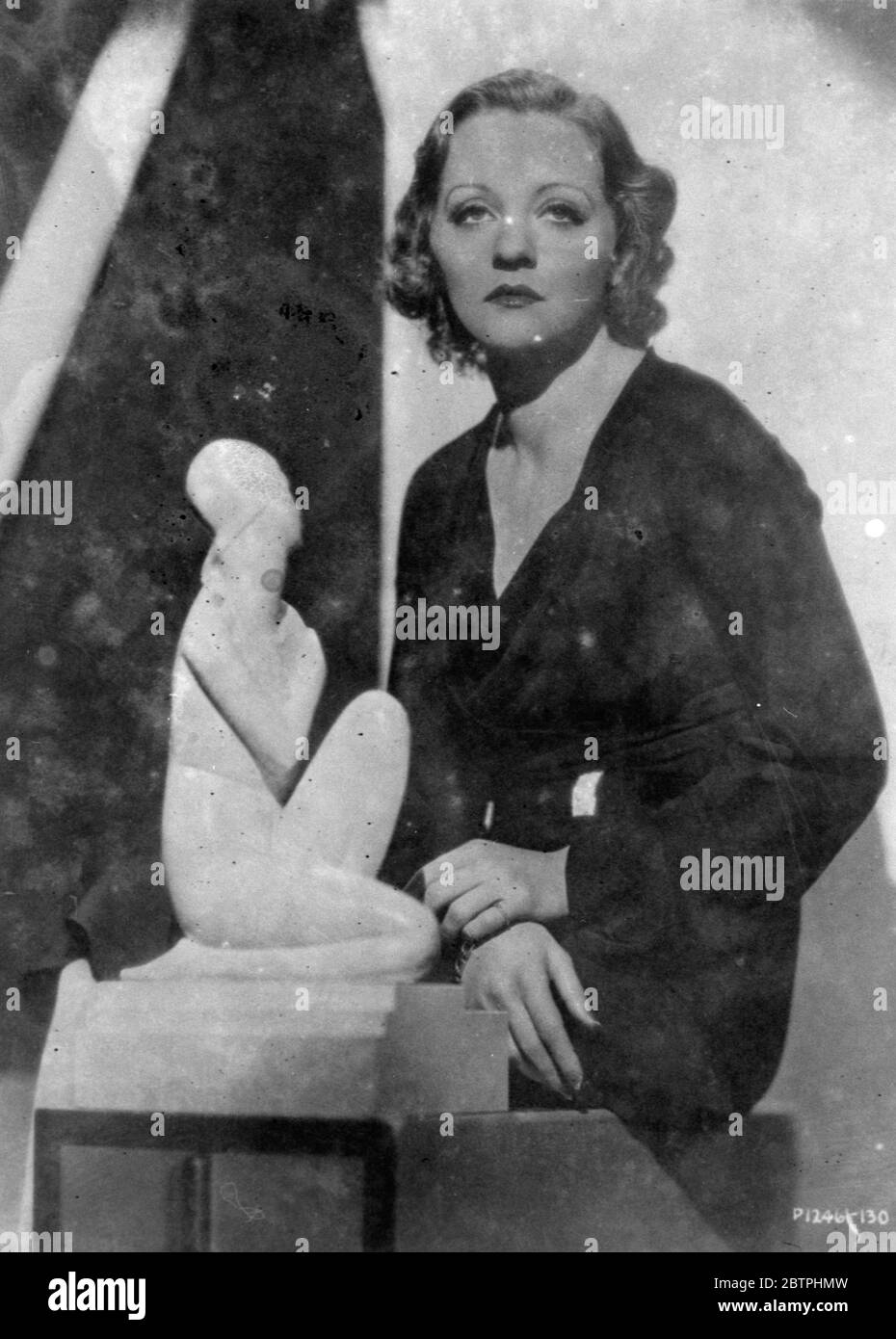 Tallulah Posen . Eine auffällige neue Fotografie von Miss Tallulah Bankhead die berühmte Schauspielerin, gerade in London aus Hollywood erhalten, wo sie Filme macht. August 1932 Stockfoto