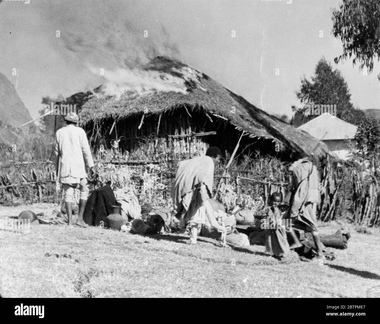 Bombardierung von Dessye . American Hospital, nachdem es von einer der italienischen Bomben in den Luftangriff getroffen worden war. 16 Dezember 1935 Stockfoto