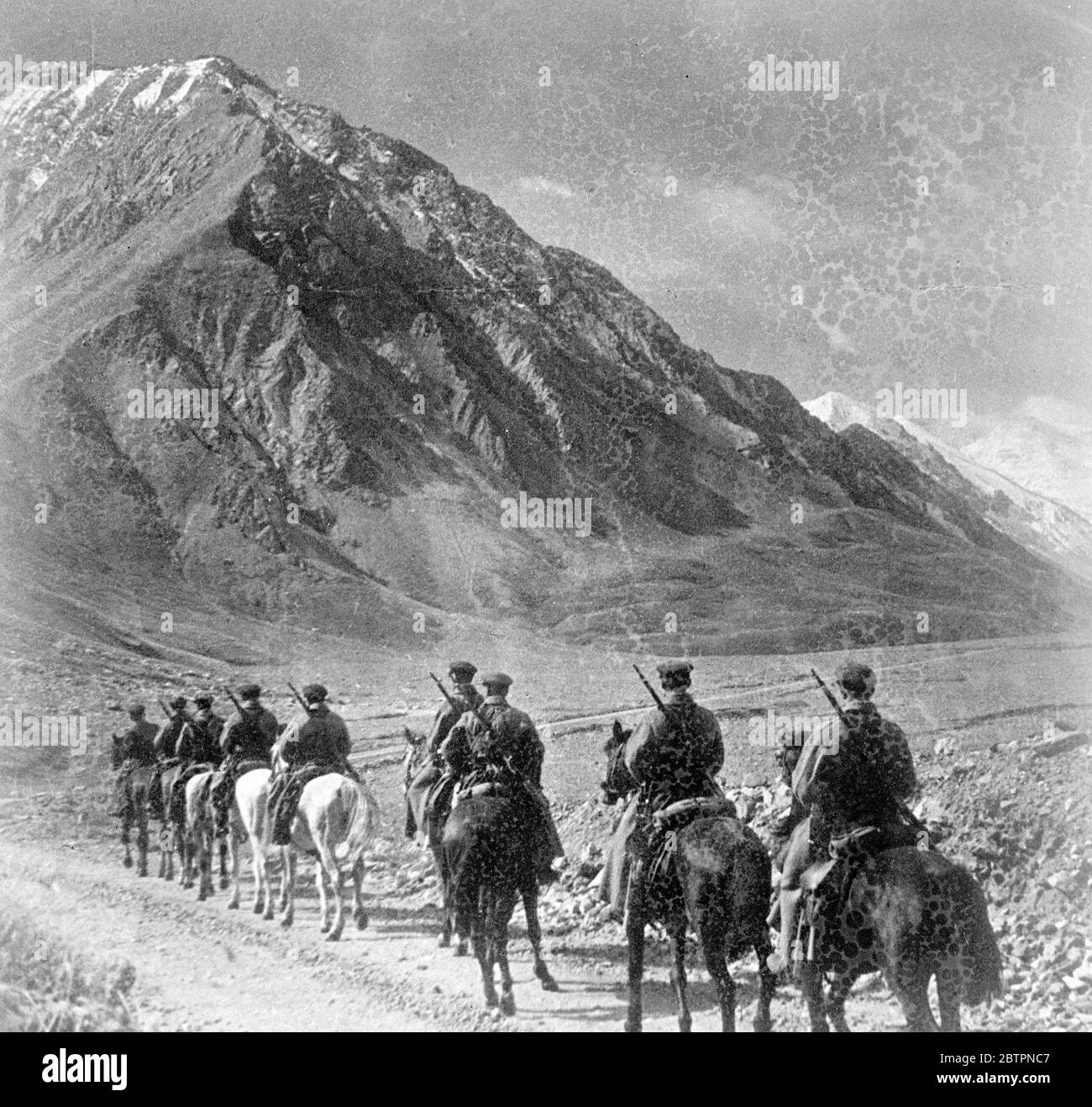 Sowjetischer Pamir. Grenzschutzbeamte der Roten Armee im östlichen Pamir-Gebirge von Gorny Badakhshan Providence [Autonome Provinz Tadschikistan Gorno-Badakhshan / Kuhistoni Badakhshon] 1937 [?] Stockfoto