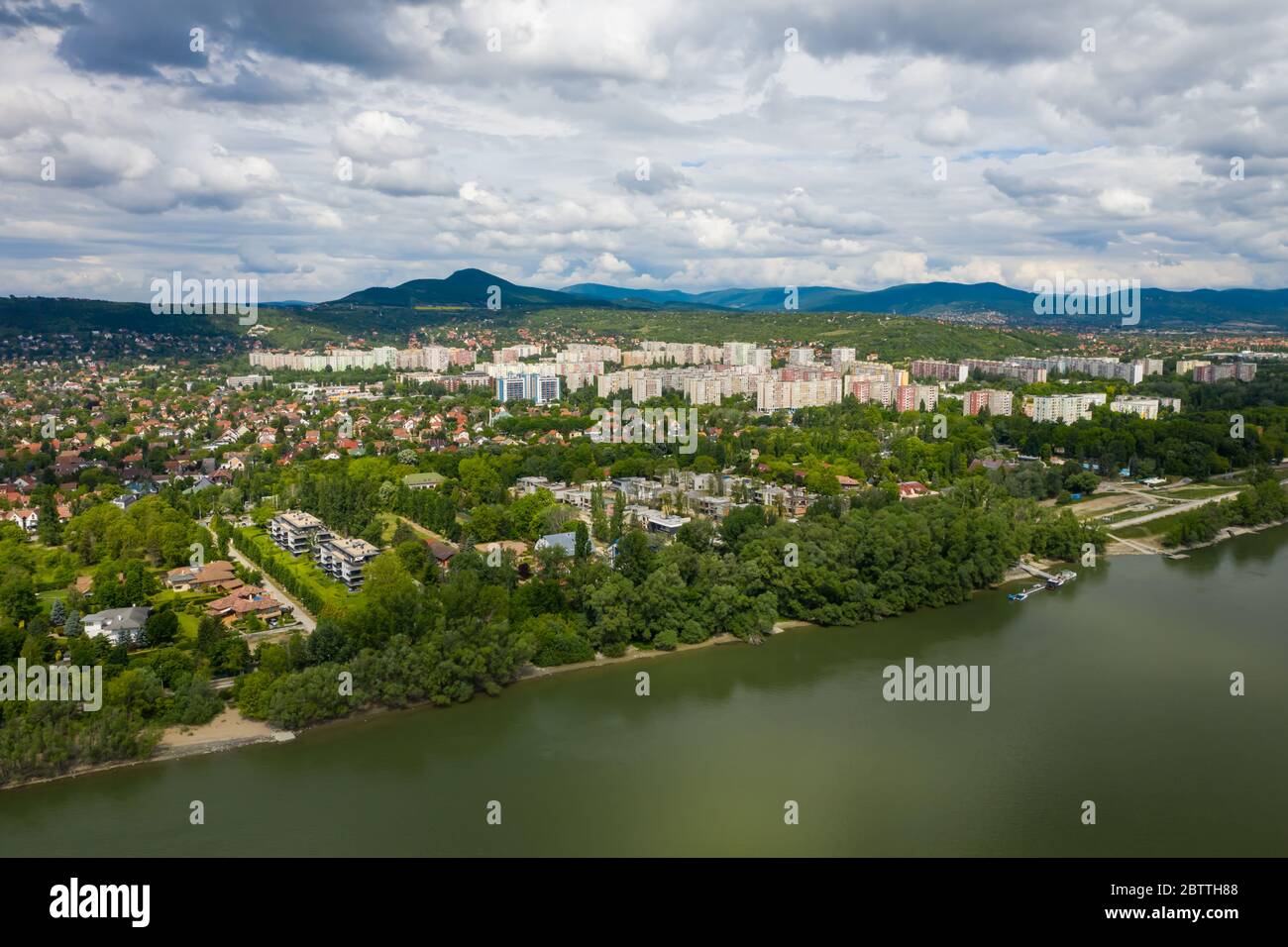 Bekasmegyer, Budapest, Ungarn Luftaufnahme. Plattenbau in Europa. Stockfoto