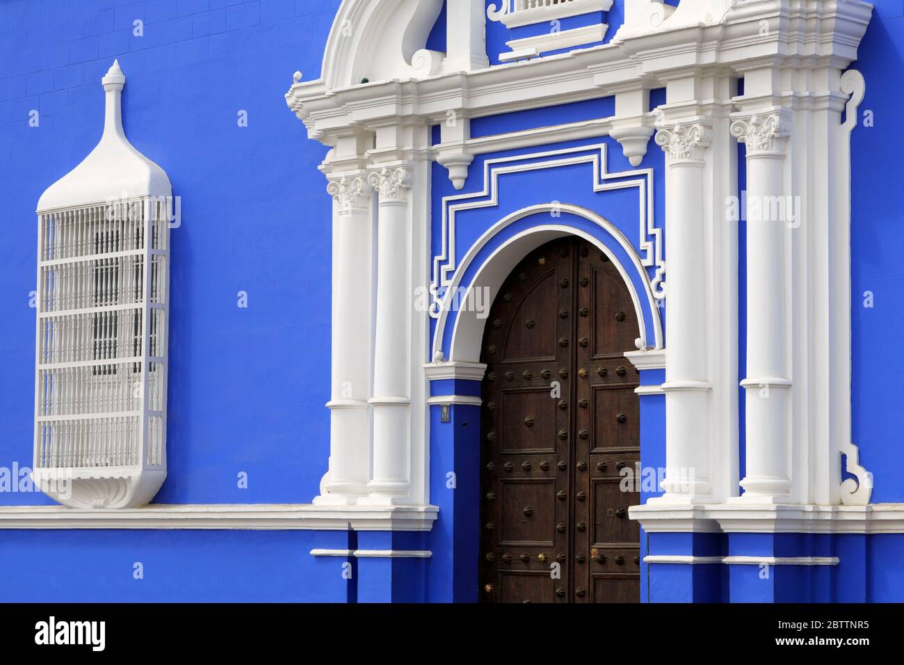 Museum für Religiöse Kunst, Plaza de Armas, Trujillo, Peru, Südamerika Stockfoto