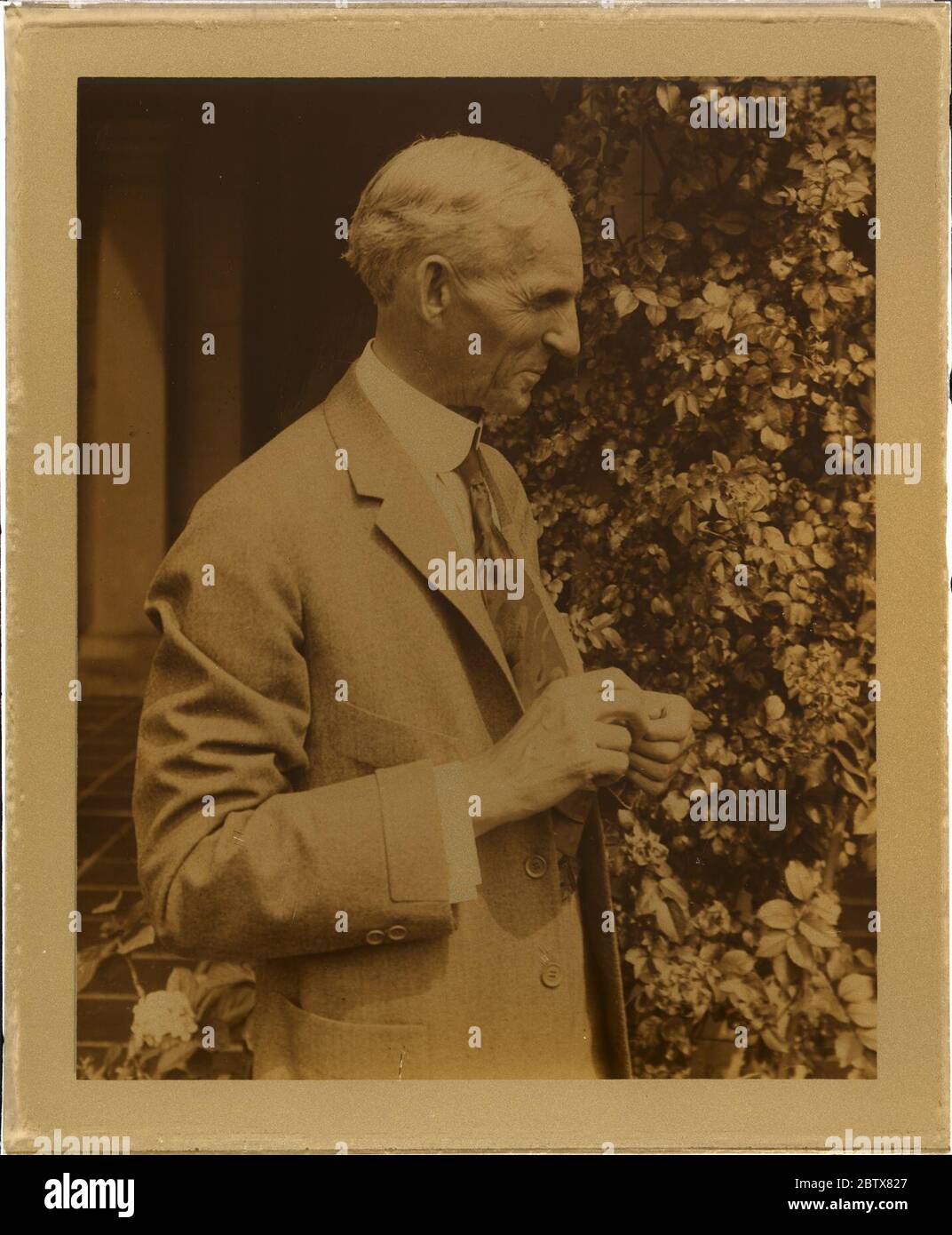 Henry Ford. In der Encyclopaedia Britannica von 1926 prägte Henry Ford