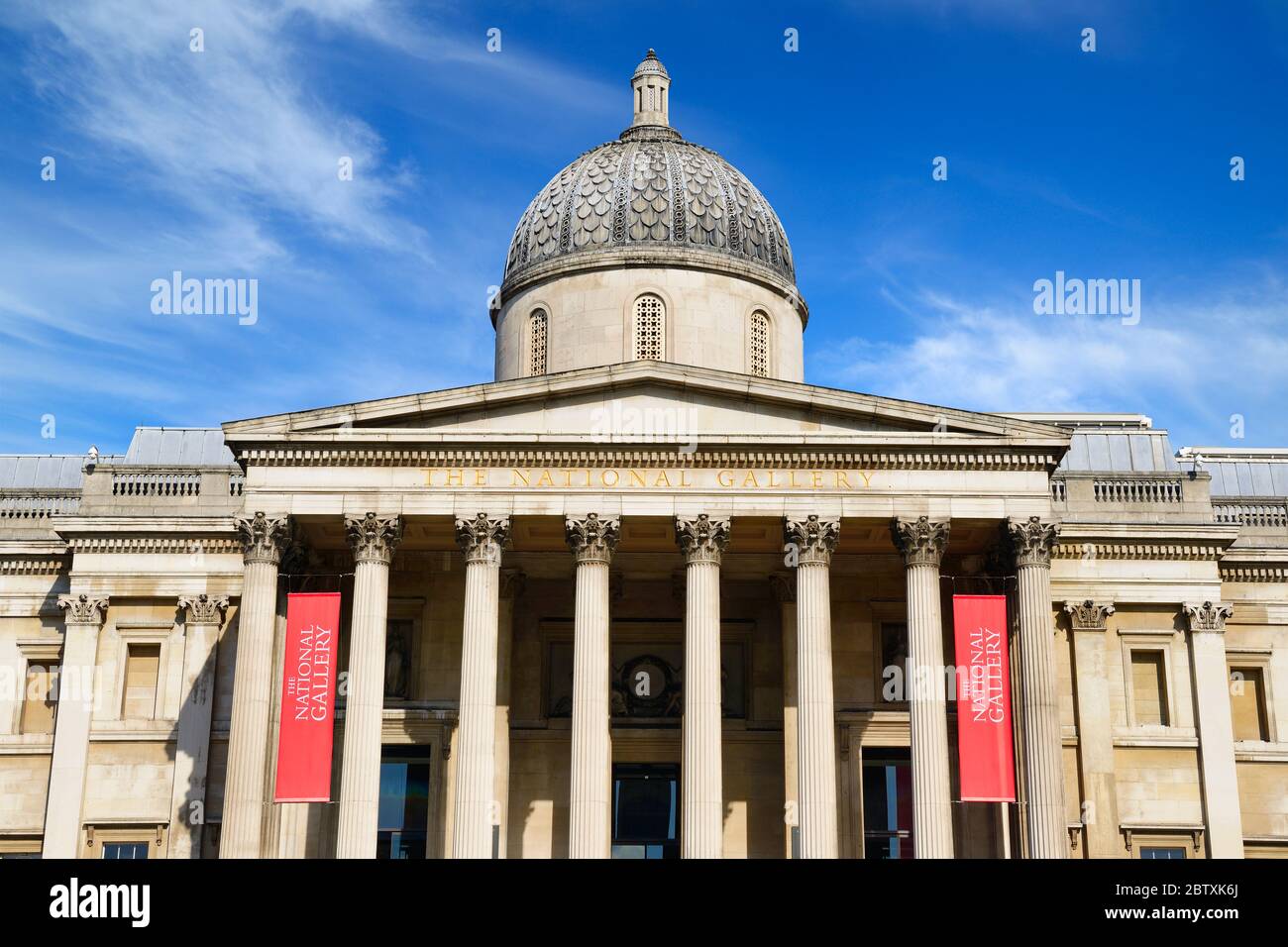 Die National Gallery, dem Trafalgar Square, London, Vereinigtes Königreich Stockfoto