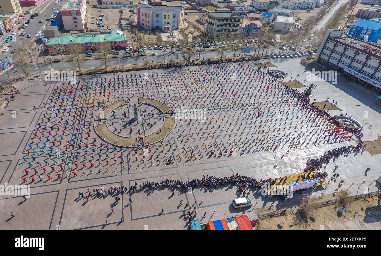 Kulturelle Aufführung am Welttanztag, Provinz Khovd, Mongolei Stockfoto