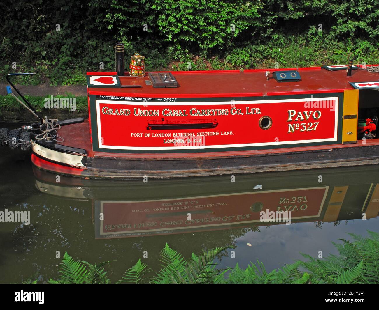 Pavo No 327, Red Barge, Grand Union Canal Carrying Co Ltd, registriert in Brentford No 503,75977, Port of London Building, Seedhing Lane, EC3 Stockfoto