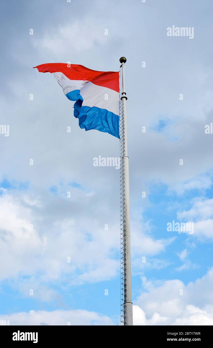 Luxemburg Flagge im Wind Stockfoto