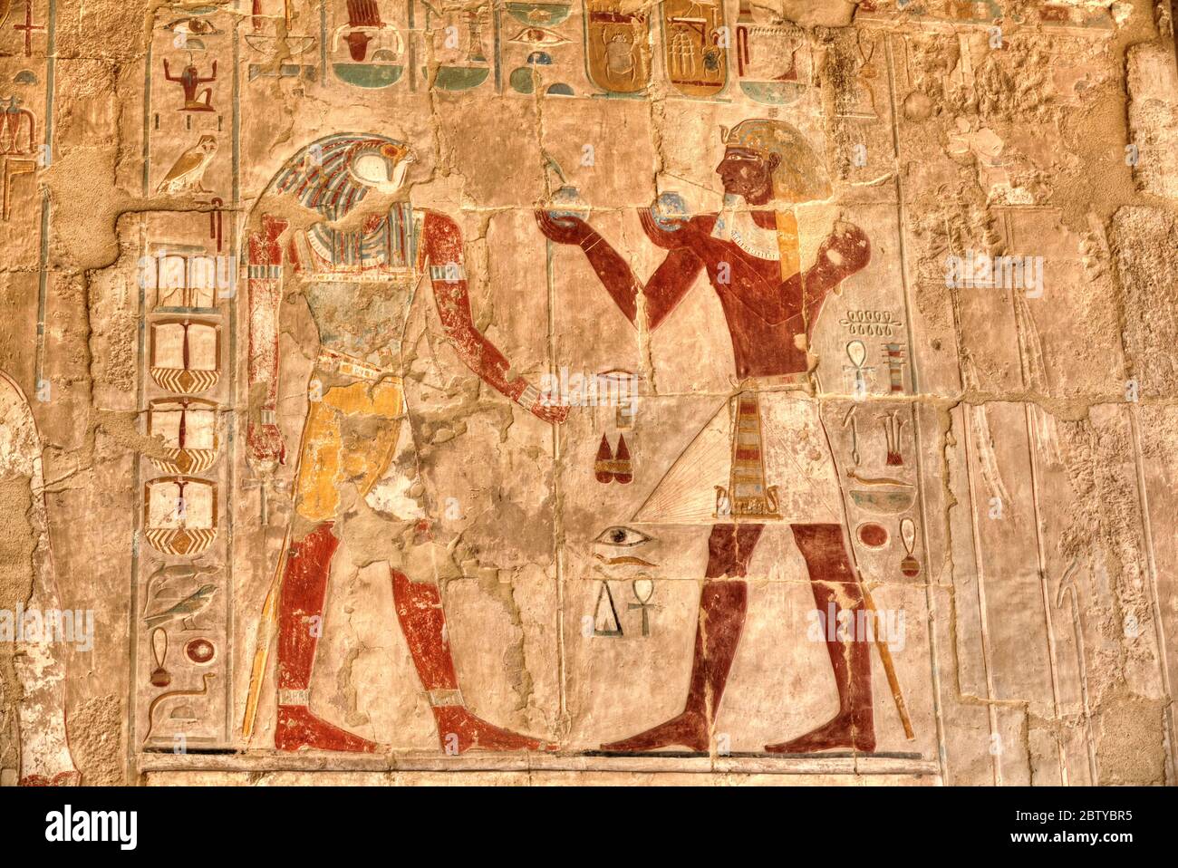 Reliefs, Kapelle von Anubis, Hatschepsut Totentempel (Deir el-Bahri), UNESCO-Weltkulturerbe, Luxor, Theben, Ägypten, Nordafrika, Afrika Stockfoto