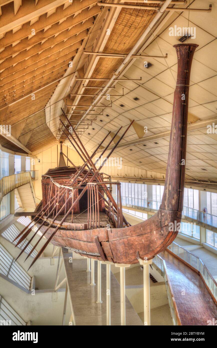 Das Khufu Schiff, Gizeh Solar Boat Museum, die Pyramiden von Gizeh, UNESCO Weltkulturerbe, Gizeh, Ägypten, Nordafrika, Afrika Stockfoto